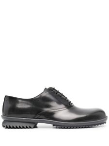 Maison Margiela derbies lacées à bout carré - Noir