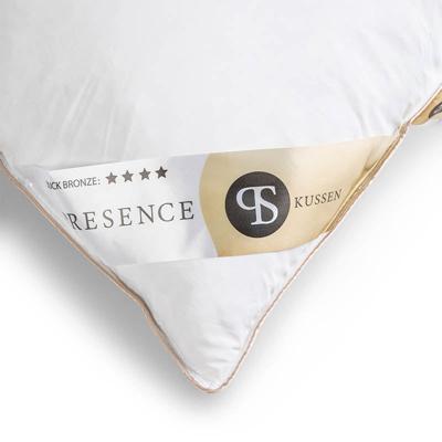 Hoofdkussen 100% Eendenveren Default Anti Allergie & Rug Slaper & Zij Slaper Presence - Dekbed-Discounter.nl