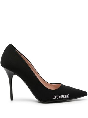 Love Moschino escarpins à bout pointu à logo imprimé - Noir