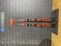 Rossignol P100 tweedehands ski's