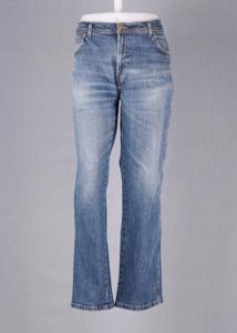 Vintage Straight Wrangler Blue size 34 / 31