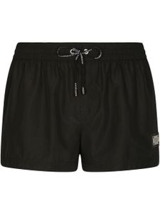 Dolce & Gabbana short de bain DG Essentials à plaque logo - Noir