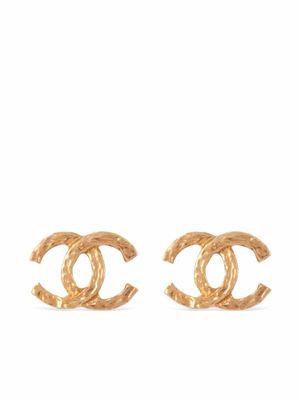 CHANEL Pre-Owned boucles d'oreilles CC à fermoir clip (années 1980)