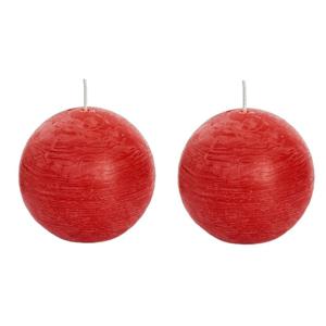 Spaas rustieke bolkaars - rood - 2x - D8 cm - 24 branduren - ronde kaarsen