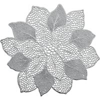 1x placemats bloemen vorm - kunststof - 49 x 47 cm - zilver