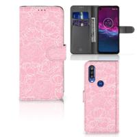 Motorola One Action Hoesje White Flowers