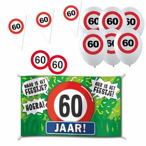 Feestartikelen 60 jaar verjaardag versiering pakket verkeersborden