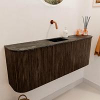 Toiletmeubel Mondiaz Joya Dlux | 113.2 cm | Meubelkleur Walnut | Faye wastafel Lava Wasbak Midden | Zonder kraangat(en) Toiletmeubel Mondiaz Joya Dlux | 113.2 cm | Meubelkleur Walnut | Faye wastafel Lava Wasbak Midden | Zonder kraangat(en)