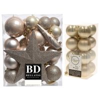 Kerstversiering kunststof kerstballen met piek parel/champagne 4-5-6-8 cm pakket van 49x stuks