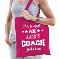 Cadeau tas voor coach - katoen - 42x38 cm - fuchsia roze - This is what an awesome coach looks like Cadeau tas voor coach - katoen - 42x38 cm - fuchsia roze - This is what an awesome coach looks like