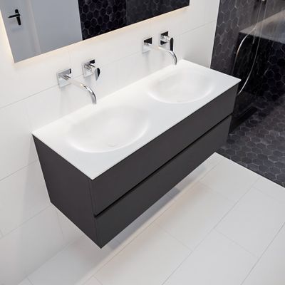 Mondiaz Vica Moon badmeubel antraciet mat 120 cm 2 lades solid surface dubbele spoelbak zonder kraangat