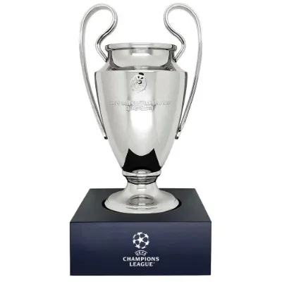 UEFA Champions League 3D Replica Trofee op Display Stand (15 cm)