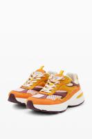 Runner sneakers suède patch - MATERIAL FINISHES - 36