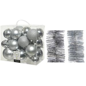 Kerstversiering kunststof kerstballen 6-8-10 cm met folieslingers pakket zilver van 28x stuks - Kerstbal