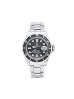 Rolex montre Submariner 40 mm pre-owned - Noir