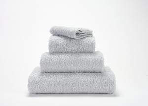 Abyss & Habidecor Abyss & Habidecor Super Pile Handdoek 55x100 930 perle