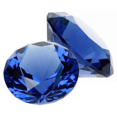 Namaak/nep edelstenen - 2x - diamant - donkerblauw - 5 cm - van glas