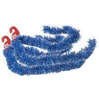 2x stuks kerstboom folie slingers/lametta guirlandes van 180 x 7 cm in de kleur blauw met sneeuw - thumbnail