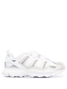 adidas baskets Hyperturf en cuir - Blanc