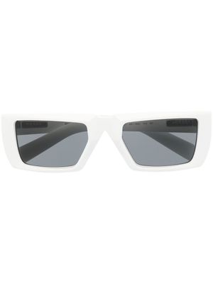 Prada Eyewear lunettes de soleil rectangulaires à logo - Blanc