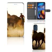 Motorola Moto E32 | Moto E32s | Telefoonhoesje | Met pasjeshouder | Design Cowboy