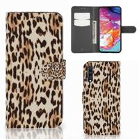 Samsung Galaxy A70 | Telefoonhoesje | Met pasjeshouder | Leopard