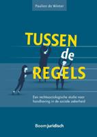 Tussen de regels (Paperback) Tussen de regels (Paperback)