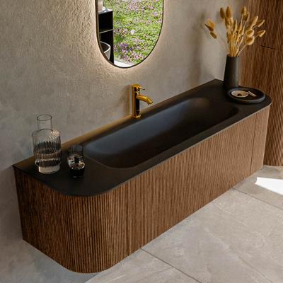 Mondiaz KURVE 150 cm Onderkast Greeploos 1 Lade Met Deuren Walnut, Wastafel Solid Surface Midden Urban 1 Kraangat Zonder Spiegel (KRVBGM150L+R1L2D1KM-Wal/Urb)