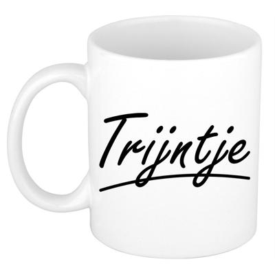 Trijntje Naam koffiemok - beker - met sierlijke letters - wit - 300 ml - Cadeau - Dames