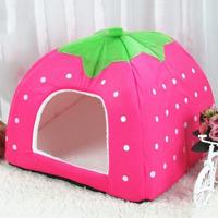 Aardbei vormige opvouwbare korte pluche huisdier huis nest maat: XS Aardbei vormige opvouwbare korte pluche huisdier huis nest maat: XS