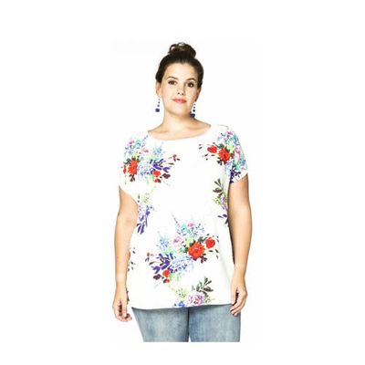 Yoek gebloemde top wit Yoek gebloemde top wit