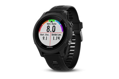 Garmin Forerunner 935 GPS Sporthorloge Triatlonpakket - Zwart Garmin Forerunner 935 GPS Sporthorloge Triatlonpakket - Zwart