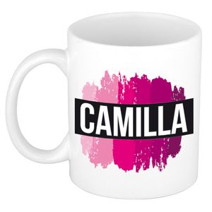Naam cadeau mok / beker Camilla met roze verfstrepen 300 ml