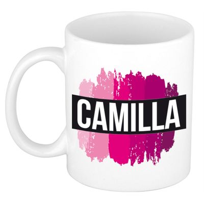 Naam cadeau mok / beker Camilla met roze verfstrepen 300 ml