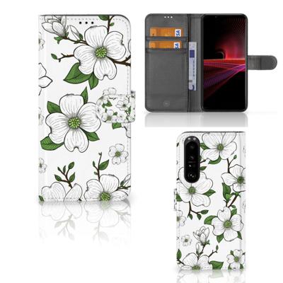Sony Xperia 1 III Hoesje Dogwood Flowers Sony Xperia 1 III Hoesje Dogwood Flowers