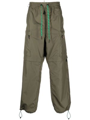 Moncler Grenoble pantalon droit à détails contrastants - Vert