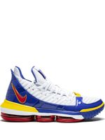 Nike baskets LeBron 16 SB Superman - Blanc