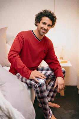 Warme rode heren pyjama Hajo
