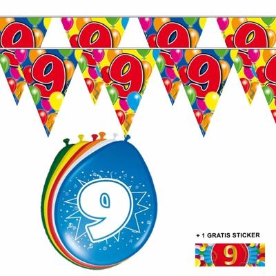 Shoppartners 9 jaar versiering set - kamer - 2x vlaggenlijnen - 8x ballonnen - gratis sticker