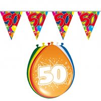 Verjaardag feest 50 jaar versieringen pakket vlaggetjes en ballonnen - thumbnail