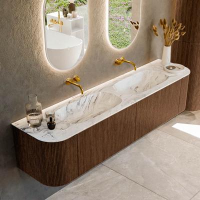 Badmeubel Mondiaz Kurve-Dlux | 190 cm | Meubelkleur Walnut | Wastafelkleur Glace | Solid surface | Dubbele spoelbak | Zonder kraangat(en)