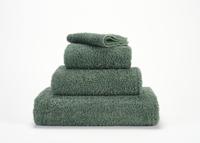 Abyss & Habidecor Super Pile Gastendoekje 30x50 280 evergreen Abyss & Habidecor Super Pile Gastendoekje 30x50 280 evergreen