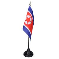 Vlag Noord Korea tafelvlaggetjes - 1x stuks - 10 x 15 cm vlag - met zwarte standaard