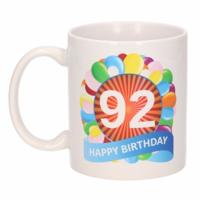 92 jaar Verjaardag koffiemok - cadeau beker - feestelijke ballonnen print - 300 ml - keramiek - wit