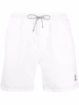 Brunello Cucinelli short de bain à logo brodé - Blanc