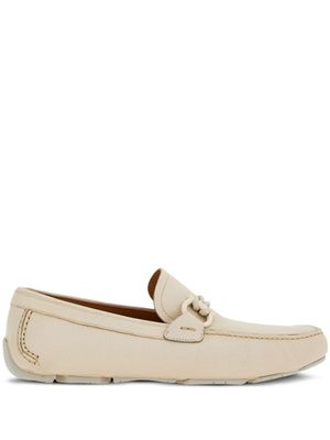 Ferragamo mocassins en cuir à boucles Gancini - Tons neutres