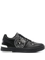 Versace Jeans Couture baskets à logo V-Emblem imprimé - Noir