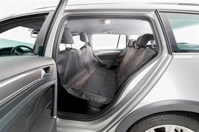 TRIXIE AUTO-HONDENDEKEN MET DEURBESCHERMING ZWART 150X135 CM