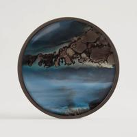 Ethnicraft Rond Dienblad 'Linear Flow' 30cm, kleur Slate