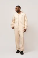 Equalité Fluffy Knit Full Zip Trainingspak Heren Gebroken Wit - Maat L - Kleur: Gebroken Wit | Soccerfanshop Equalité Fluffy Knit Full Zip Trainingspak Heren Gebroken Wit - Maat L - Kleur: Gebroken Wit | Soccerfanshop